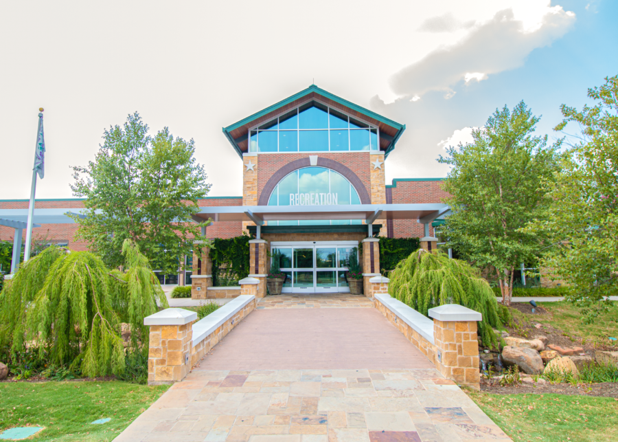 Amilia 4 e1566579972957.png